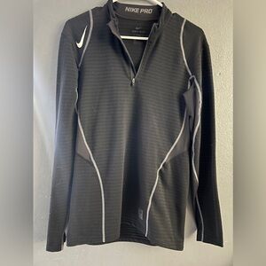 Nike Pro Women's Black and White Sweatshirt